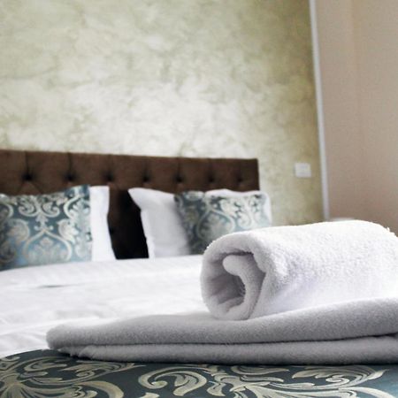 Pensiunea Romeo Resort Focşani 外观 照片